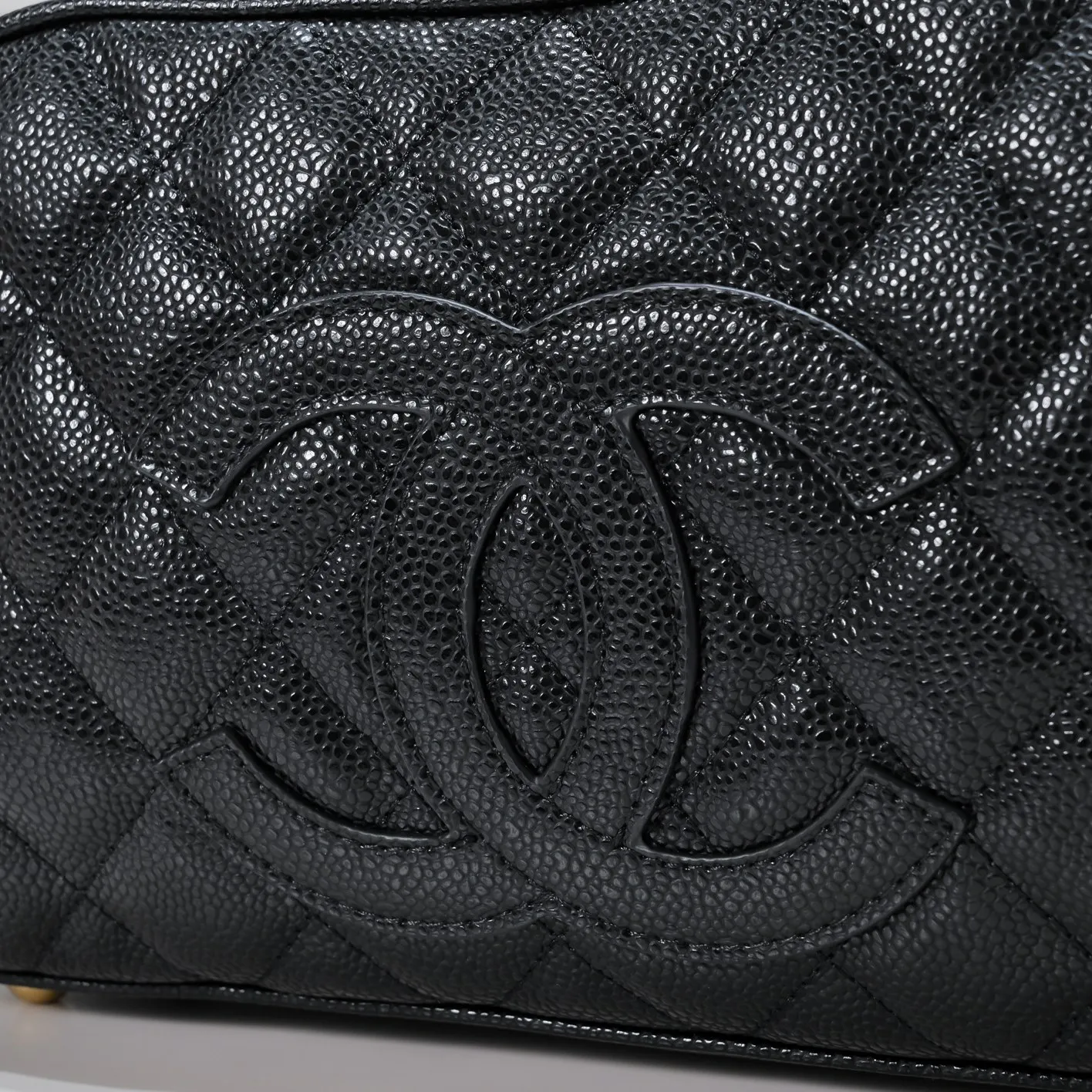 【2026】【CHANEL 公式旗艦店】シャネル   ハンドバッグ  当日出荷 好評に付き再入荷！25*14*9CM