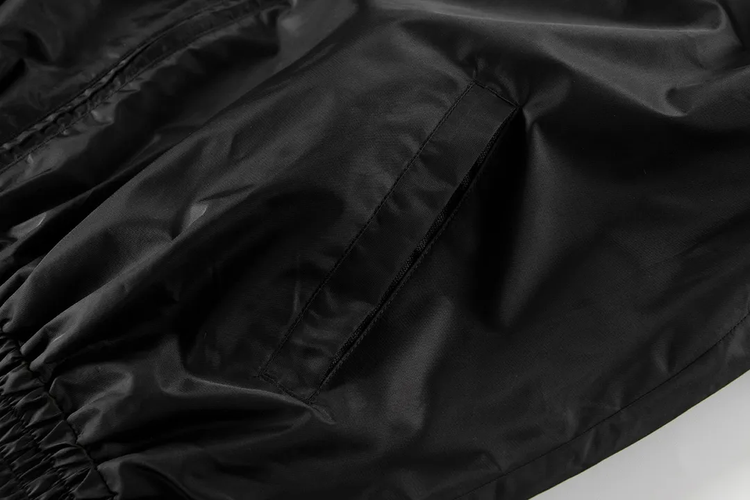 【2026】【BALENCIAGA  公式旗艦店】バレンシアガ    ジャケット着 好評に付き再入荷！250107