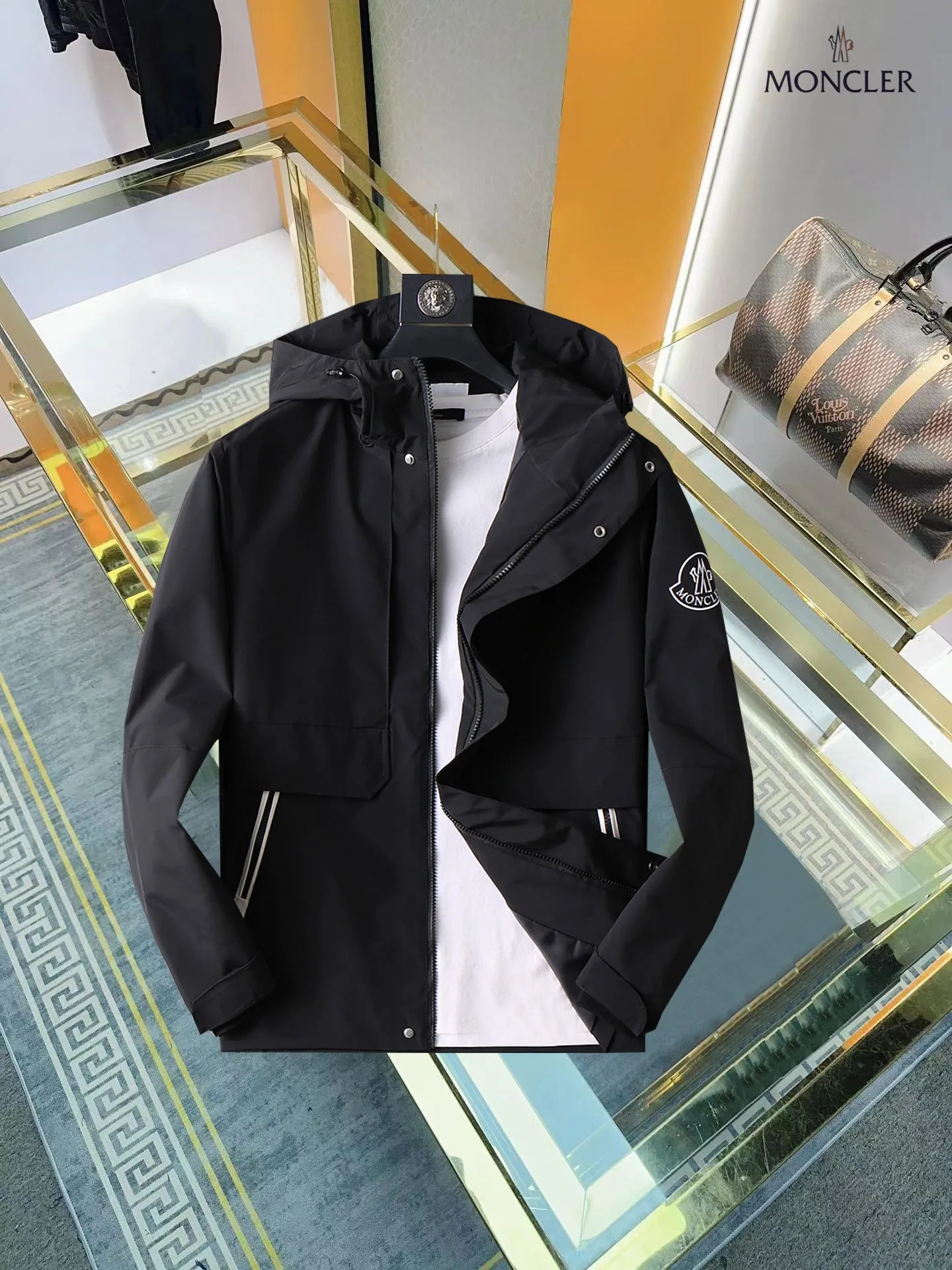 【2026】【MONCLER 公式旗艦店】 モンクレール  ジャケット着 ご好評に付き再入荷！250106
