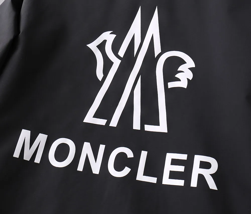 【2026】【MONCLER 公式旗艦店】 モンクレール  ジャケット着 ご好評に付き再入荷！250106