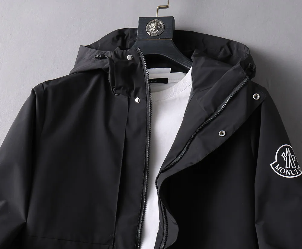 【2026】【MONCLER 公式旗艦店】 モンクレール  ジャケット着 ご好評に付き再入荷！250106