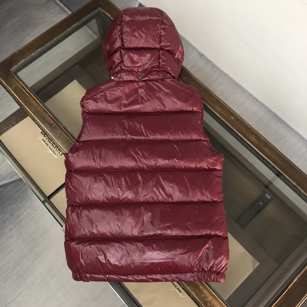 【2026】【MONCLER 公式旗艦店】モンクレール  ダウンベスト 好評に付き再入荷！ 241224