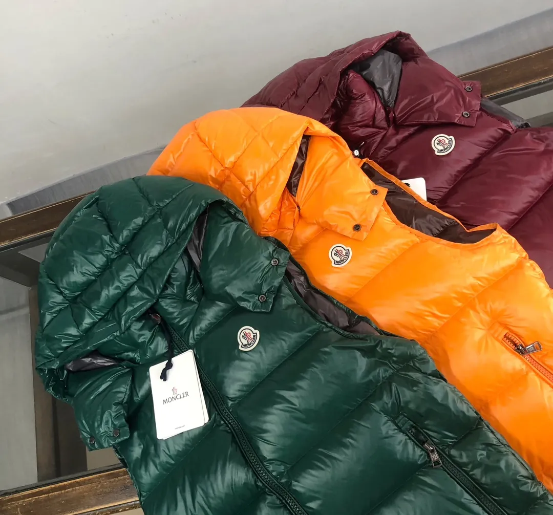 【2026】【MONCLER 公式旗艦店】モンクレール  ダウンベスト 好評に付き再入荷！ 241224