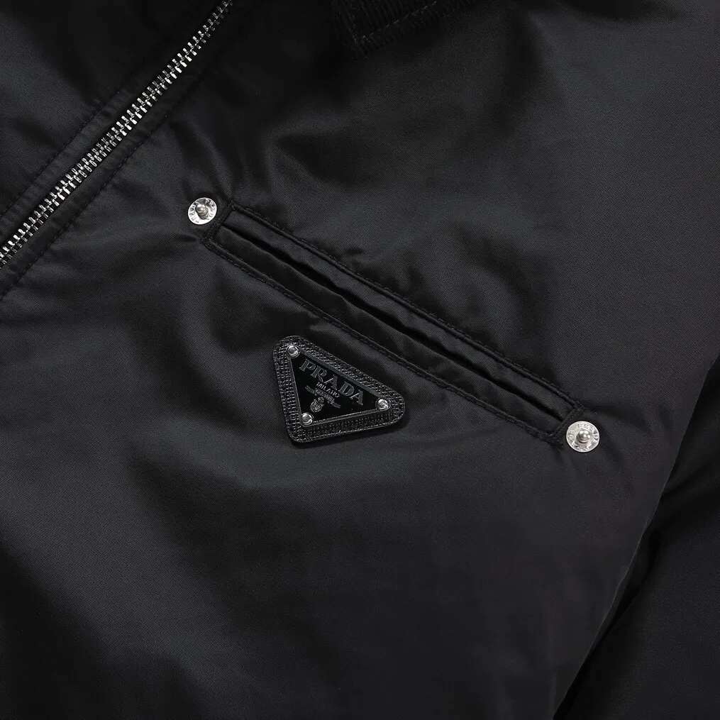 【2026】【PRADA  公式旗艦店】プラダ  ジャケット着 好評に付き再入荷 241224