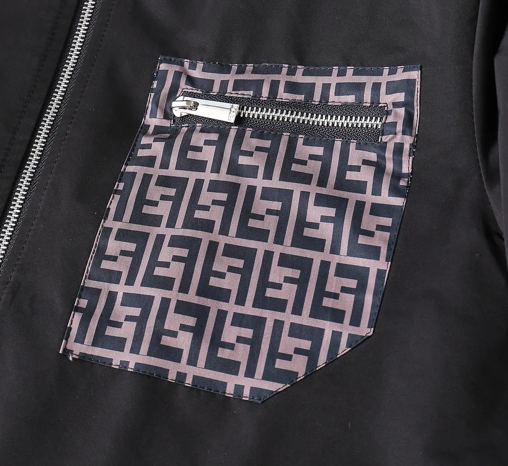 【2026】【FENDI  公式旗艦店】フェンディ  ジャケット着 好評に付き再入荷 241223