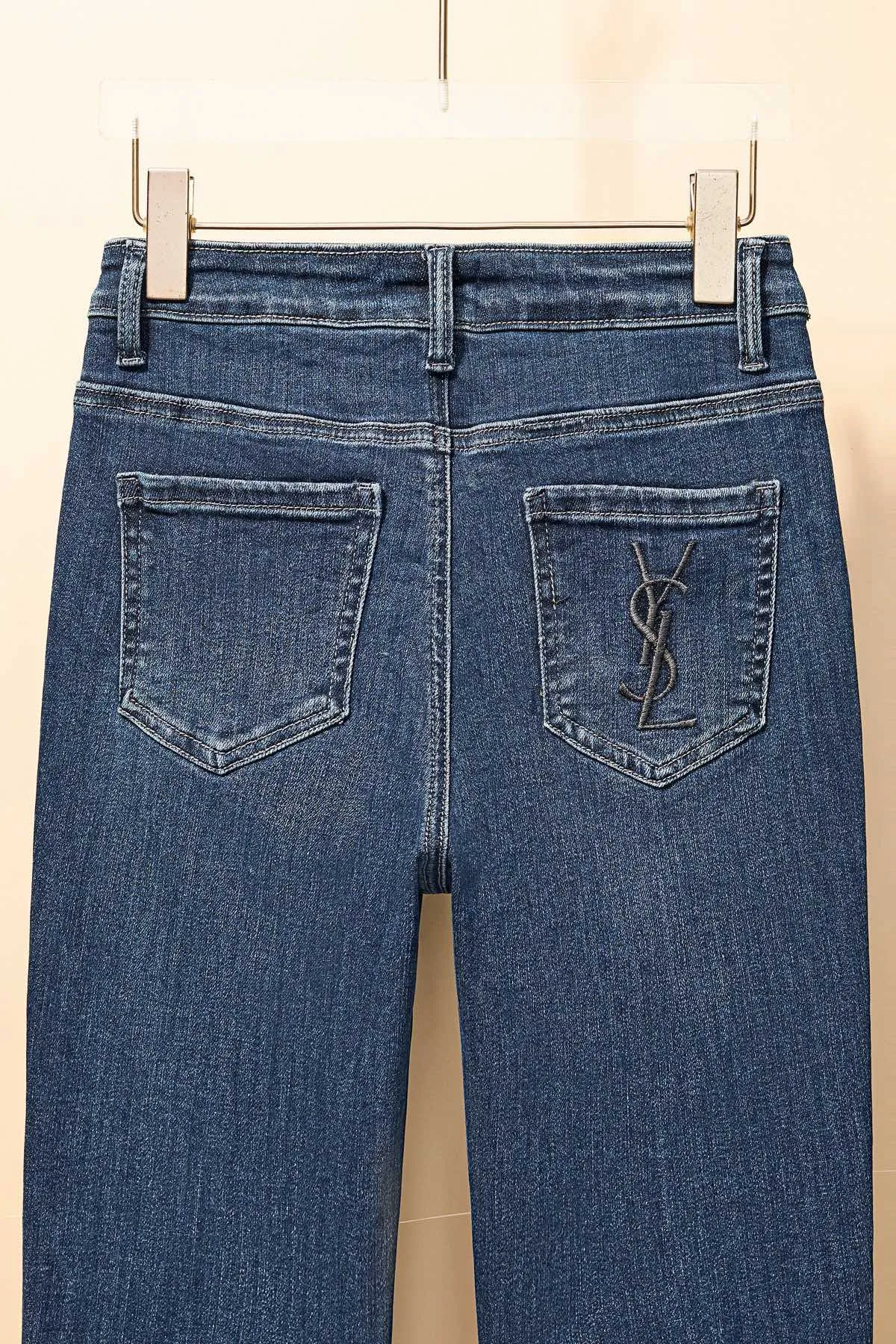 【2026】【YSL SAINT LAURENT  公式旗艦店】サンローラン ジーパン  ご好評に付き再入荷！ 241220