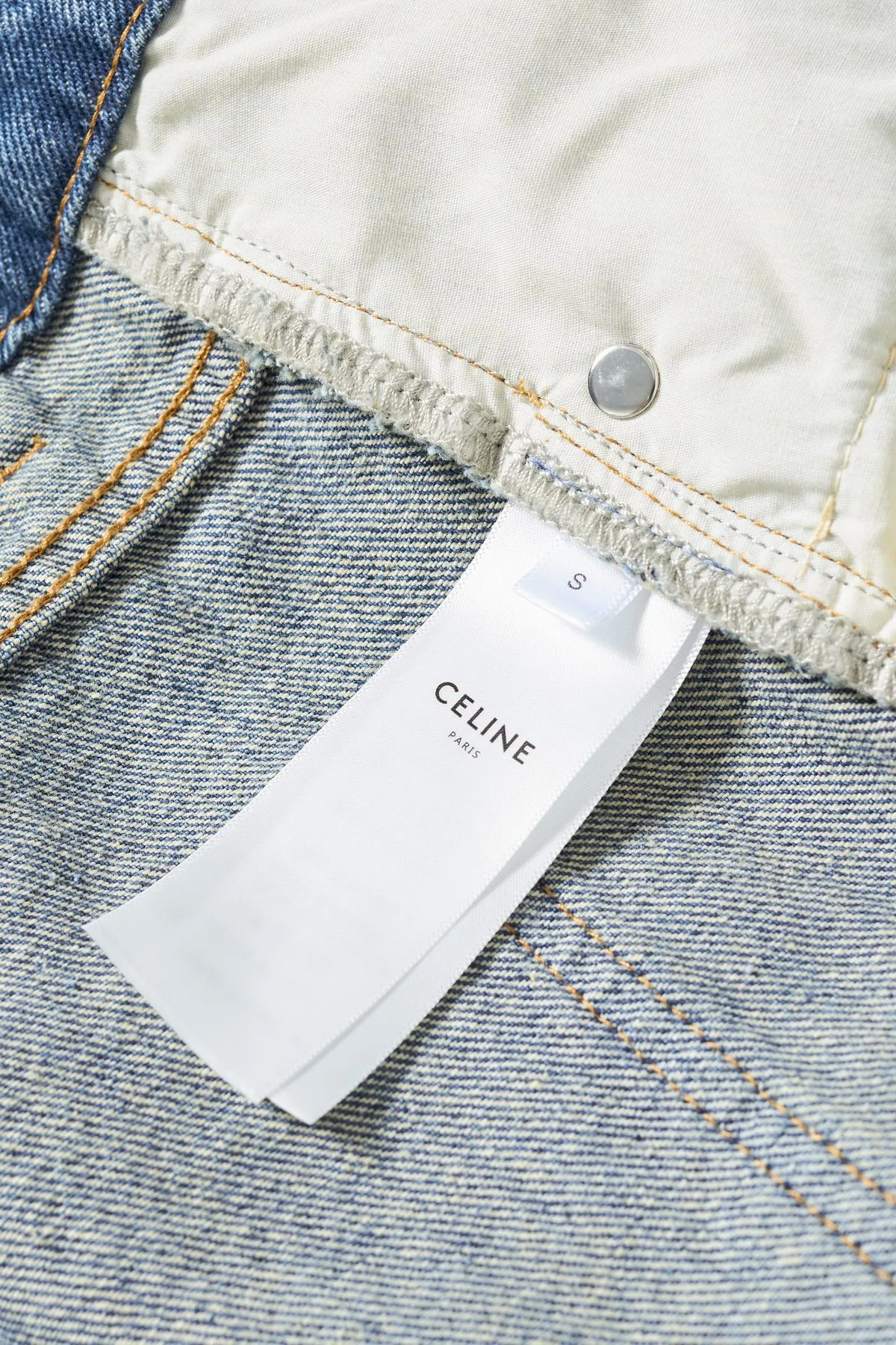 【2026】【CELINE  公式旗艦店】セリーヌ  ジーパン  ご好評に付き再入荷！ 241219