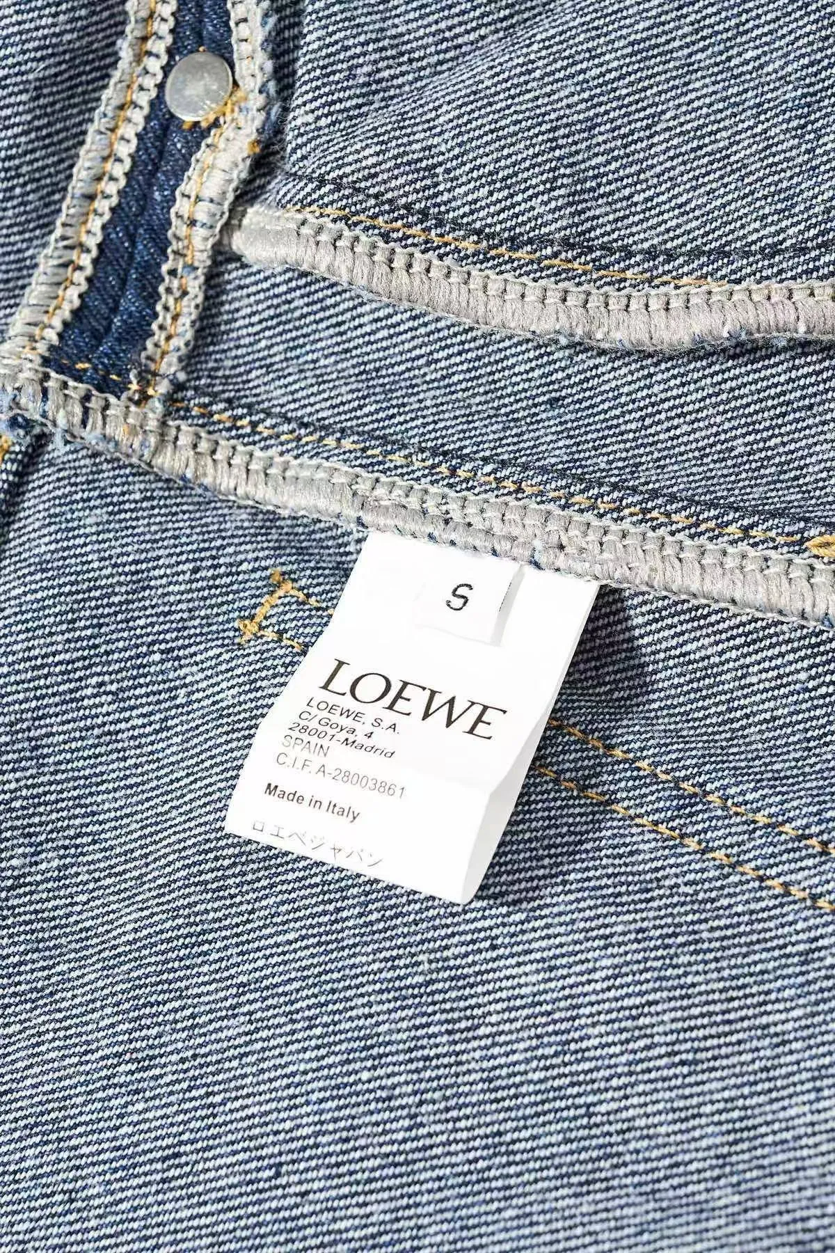 【2026】【LOEWE  公式旗艦店】 ロエベ  ジーパン  ご好評に付き再入荷！ 241219