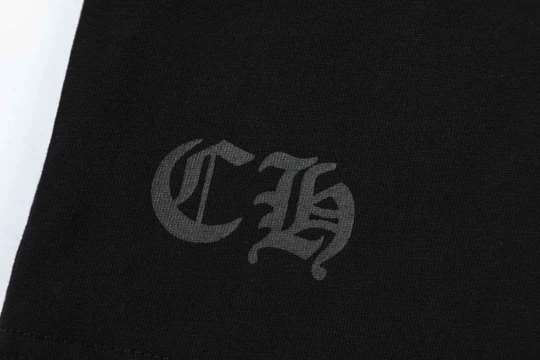【2026】【CHROME HEARTS 公式旗艦店】クロムハーツ  丸首の衛衣  スウェットご好評に付き再入荷！241217