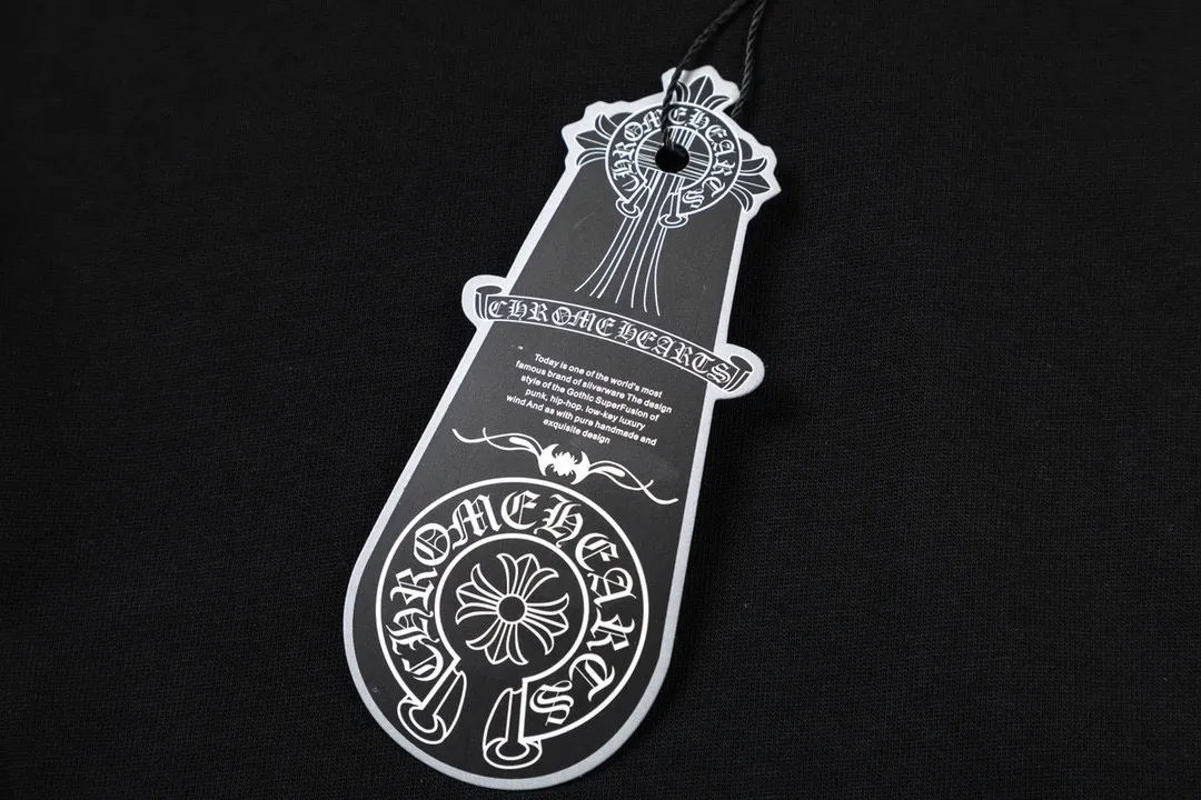 【2026】【CHROME HEARTS 公式旗艦店】クロムハーツ  丸首の衛衣  スウェットご好評に付き再入荷！241217