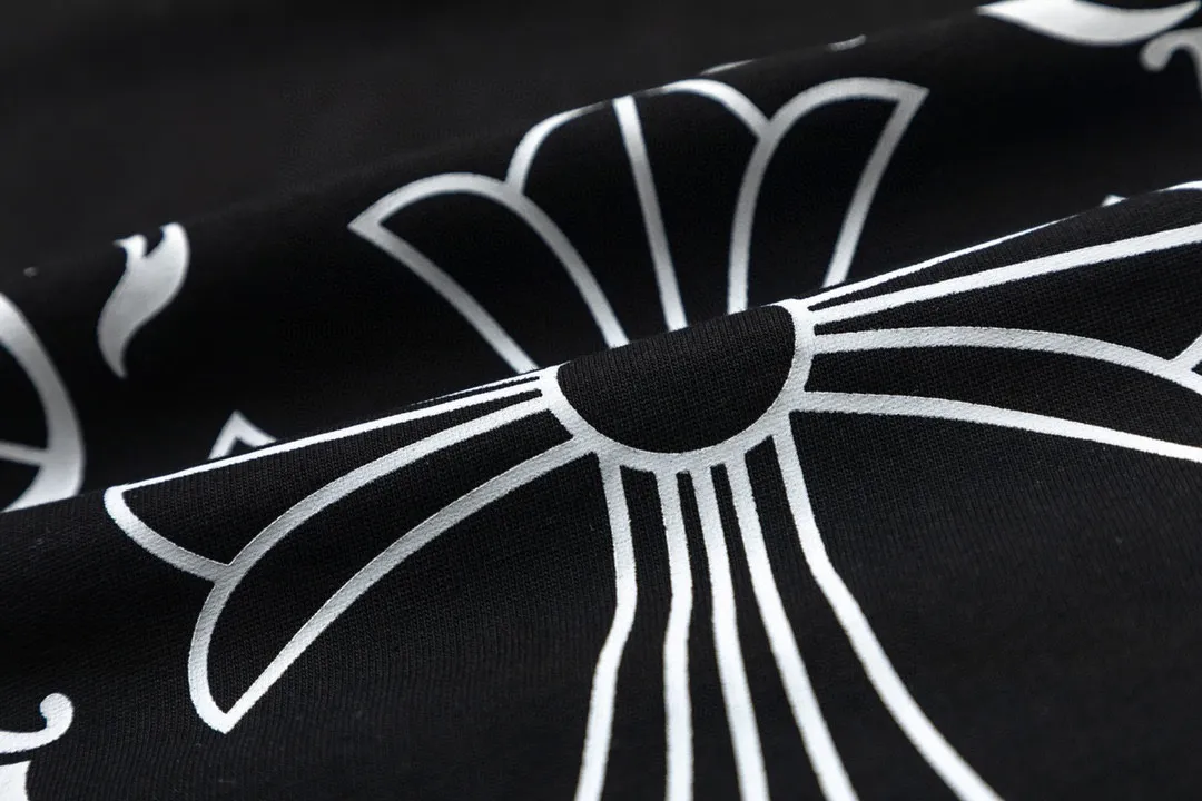 【2026】【CHROME HEARTS 公式旗艦店】クロムハーツ  丸首の衛衣  スウェットご好評に付き再入荷！241217