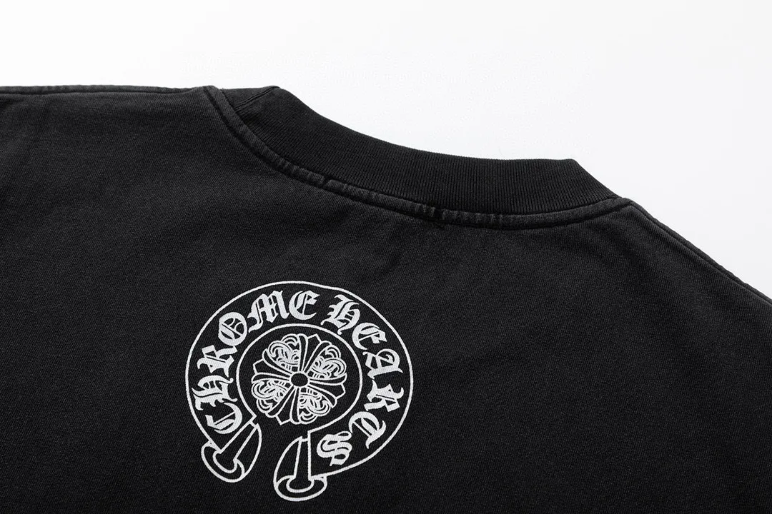 【2026】【CHROME HEARTS 公式旗艦店】クロムハーツ  丸首の衛衣  スウェットご好評に付き再入荷！241217