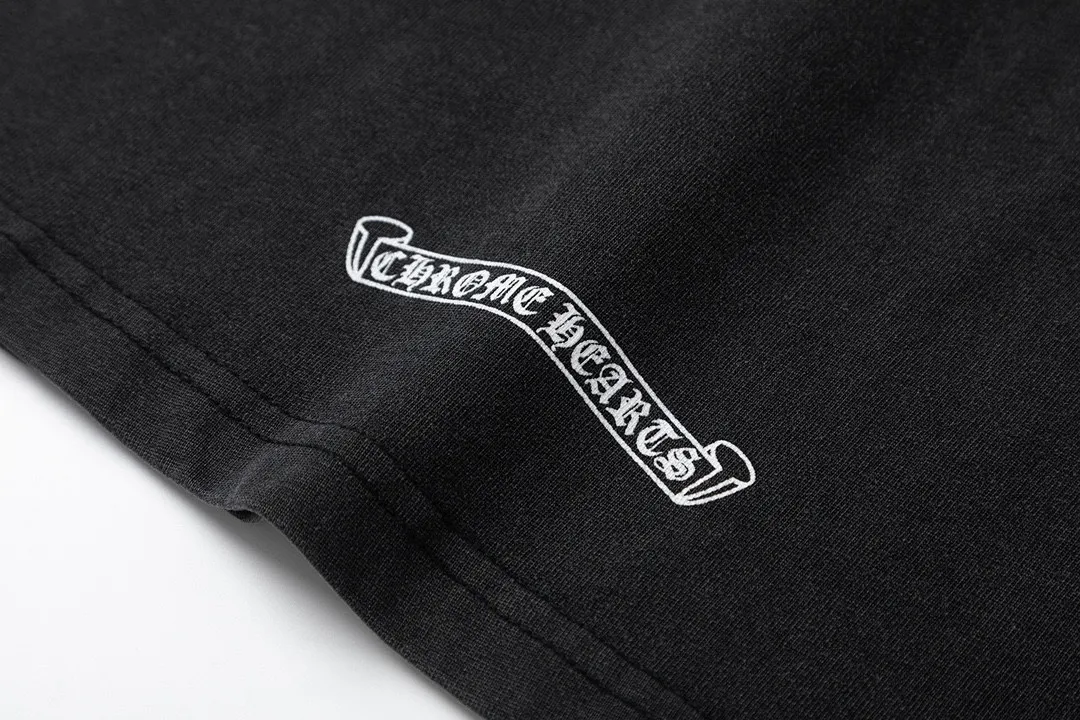 【2026】【CHROME HEARTS 公式旗艦店】クロムハーツ  丸首の衛衣  スウェットご好評に付き再入荷！241217