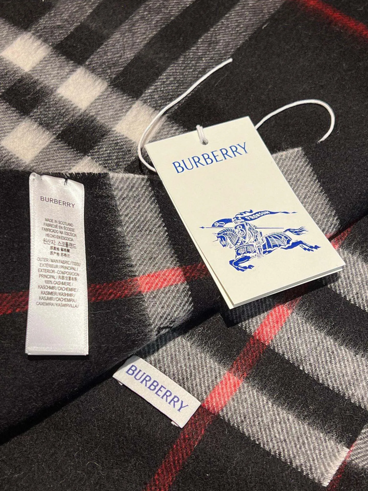 【2026】【BURBERRY  バーバリー】スカーフ30*180CM  241209
