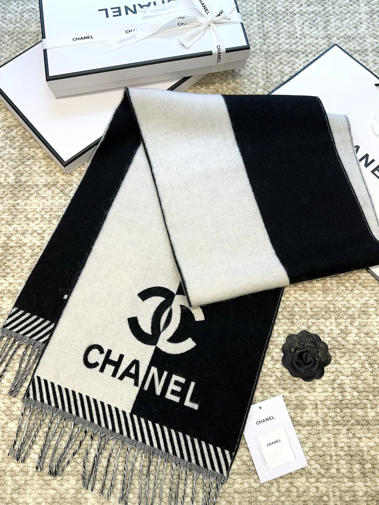 【2026】【CHANEL  シャネル 】スカーフ184*34CM  241209