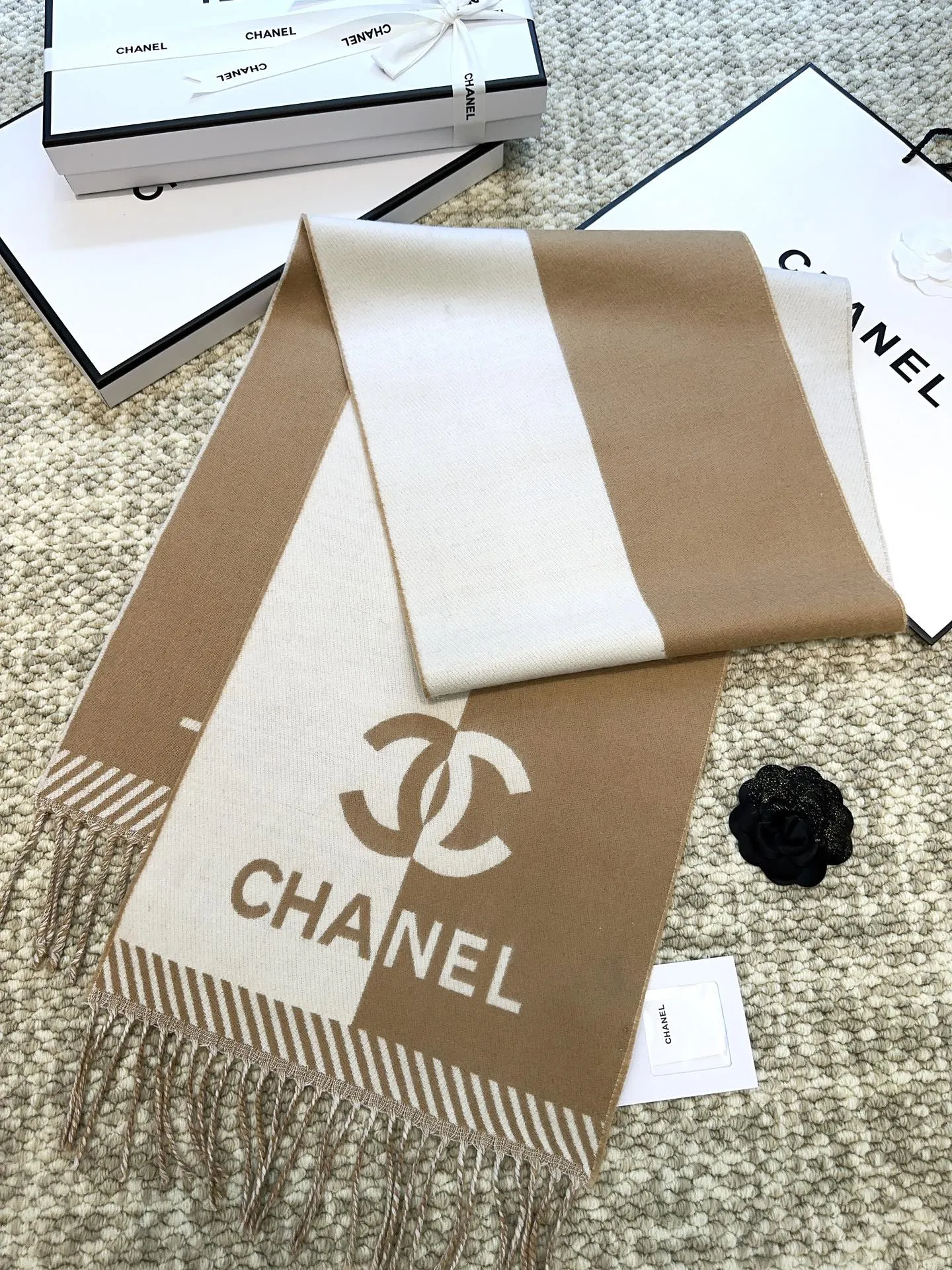 【2026】【CHANEL  シャネル 】スカーフ184*34CM  241209