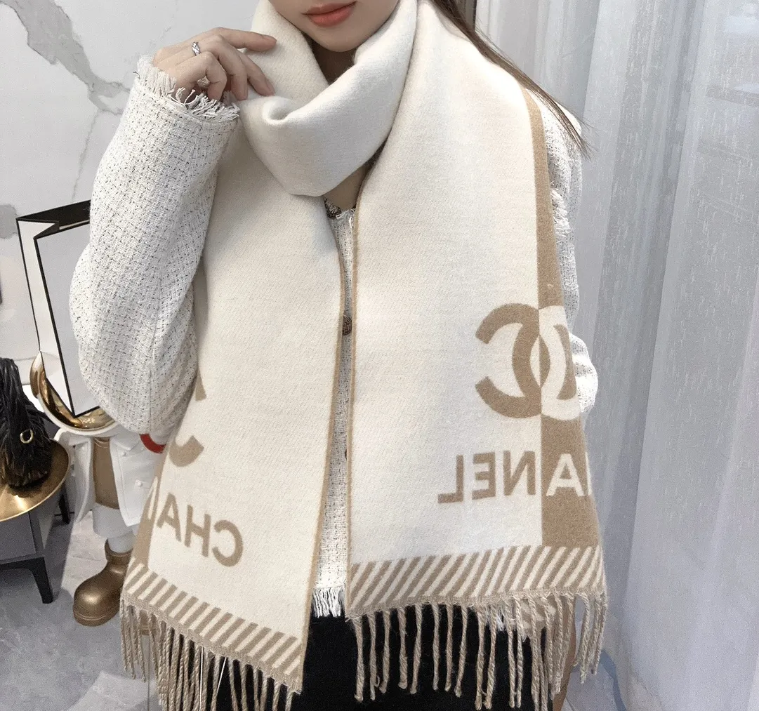【2026】【CHANEL  シャネル 】スカーフ184*34CM  241209
