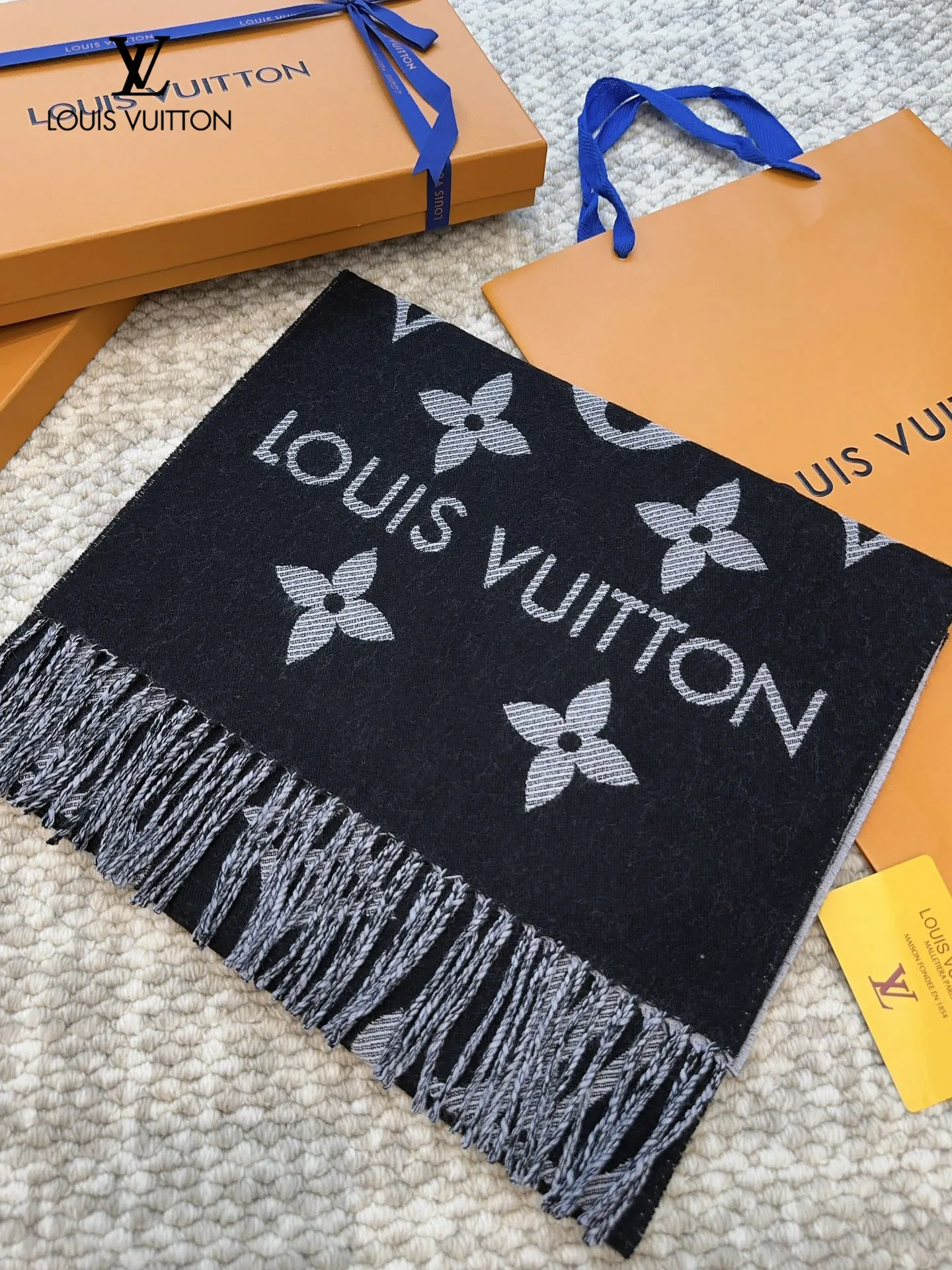 【2026】LV【LOUIS VUITTON   ルイヴィトン】スカーフ 186*34CM   241207
