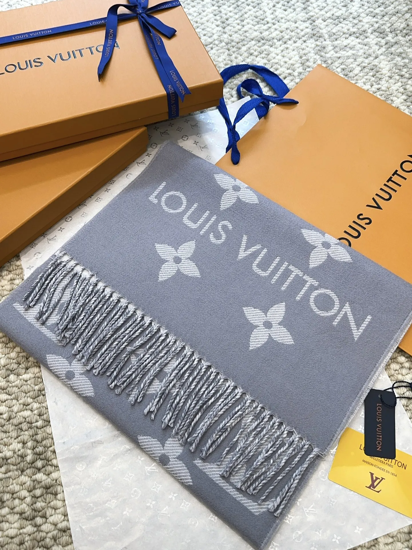 【2026】LV【LOUIS VUITTON   ルイヴィトン】スカーフ 186*34CM   241207