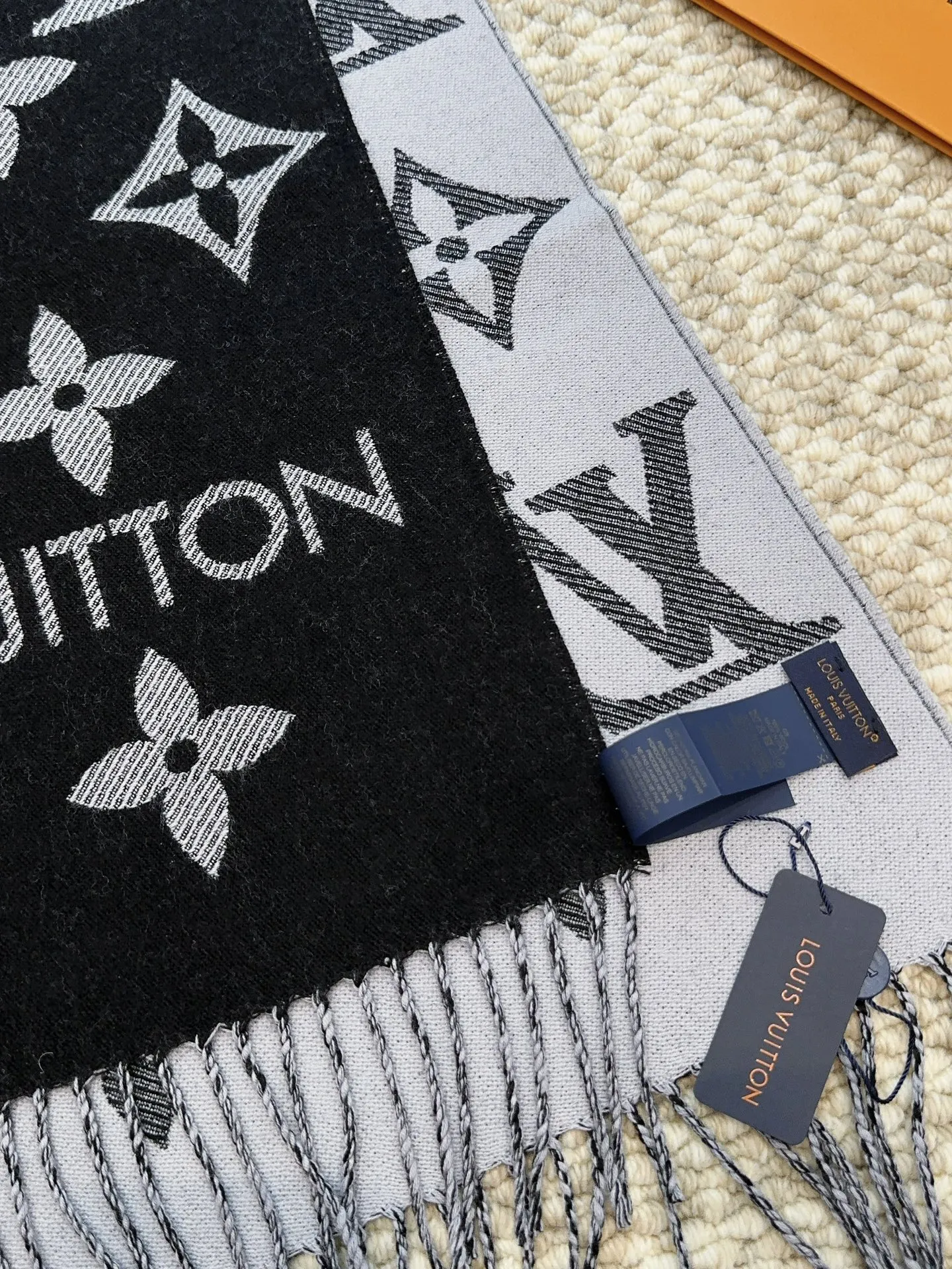 【2026】LV【LOUIS VUITTON   ルイヴィトン】スカーフ 186*34CM   241207