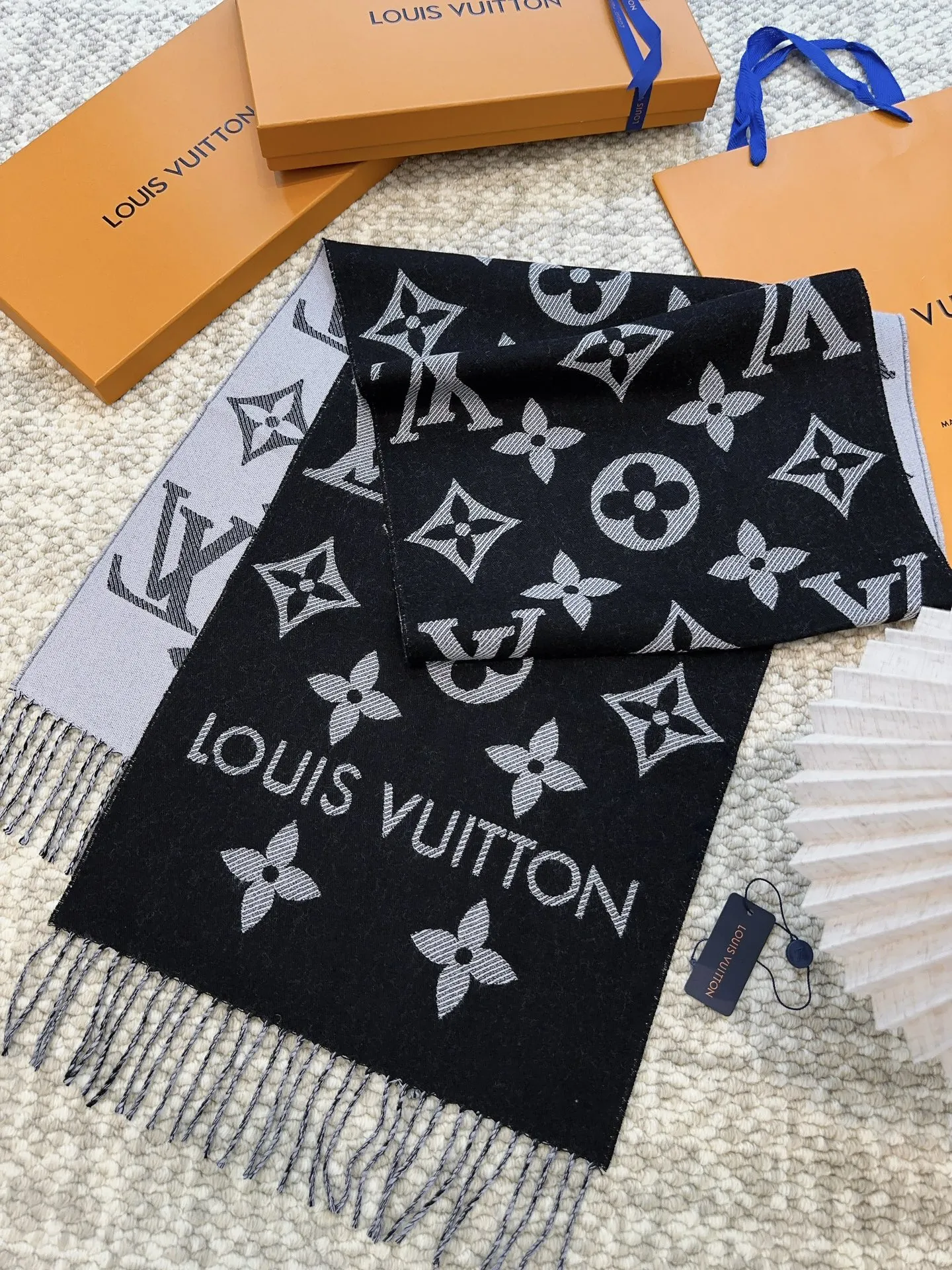 【2026】LV【LOUIS VUITTON   ルイヴィトン】スカーフ 186*34CM   241207