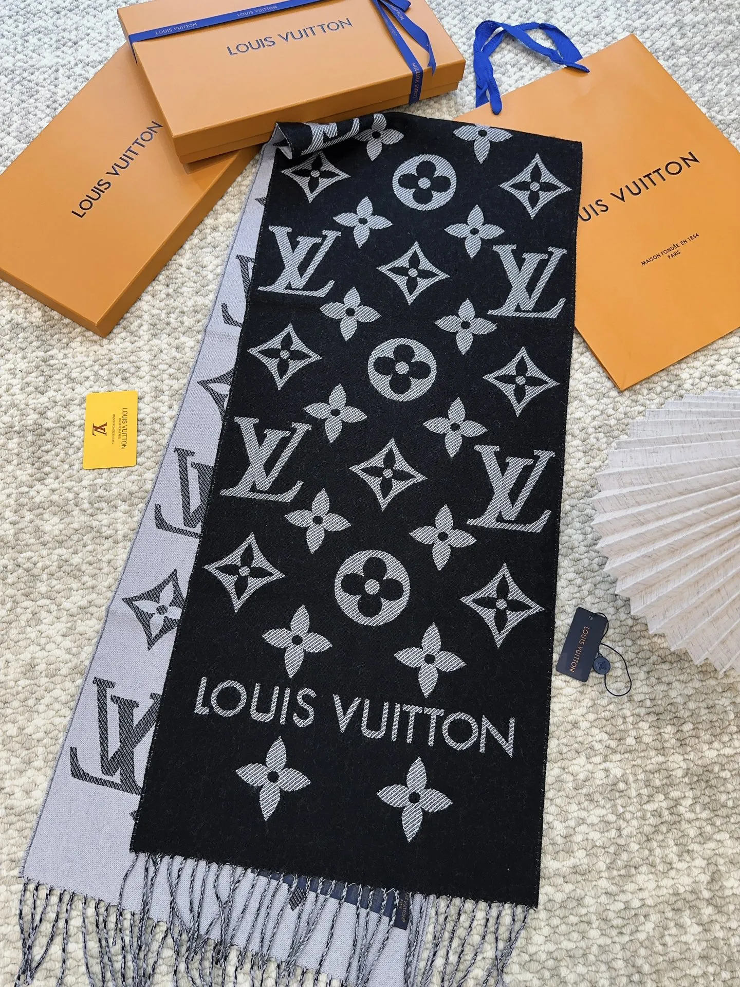 【2026】LV【LOUIS VUITTON   ルイヴィトン】スカーフ 186*34CM   241207