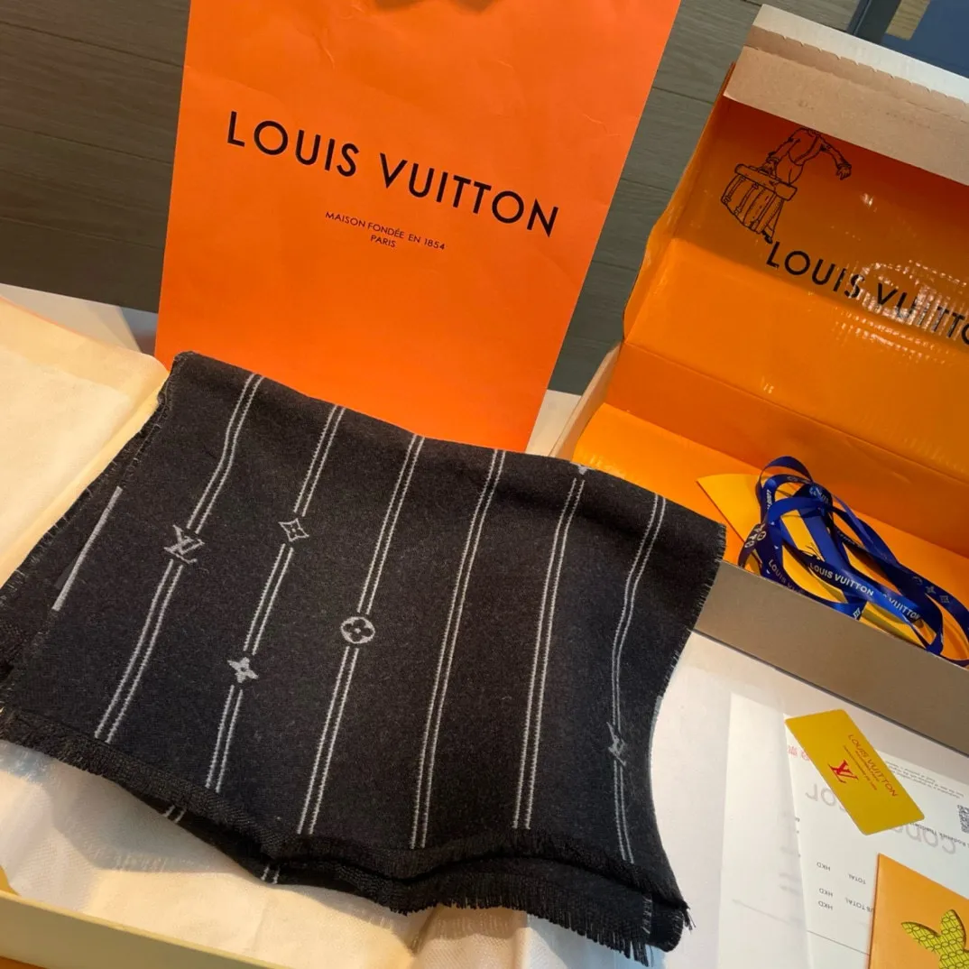 【2026】LV【LOUIS VUITTON   ルイヴィトン】スカーフ 35*172CM   241207