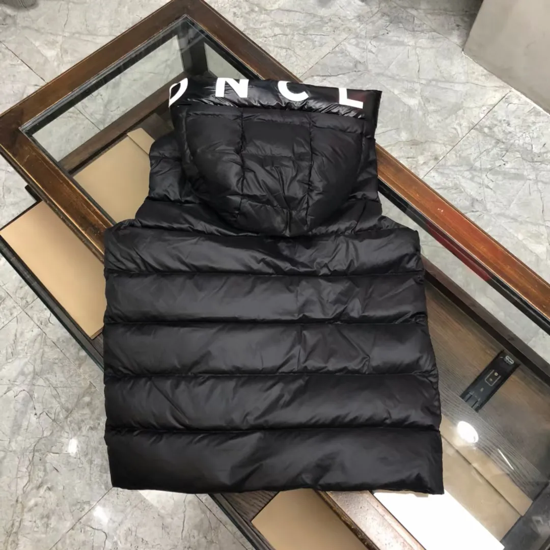 【2026】【MONCLER 公式旗艦店】モンクレール  ダウンベスト好評に付き再入荷！ 241207