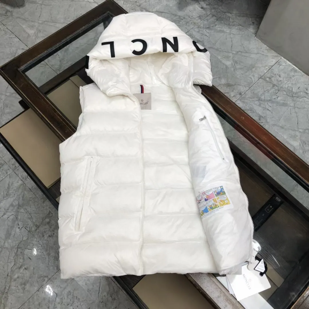 【2026】【MONCLER 公式旗艦店】モンクレール  ダウンベスト好評に付き再入荷！ 241207