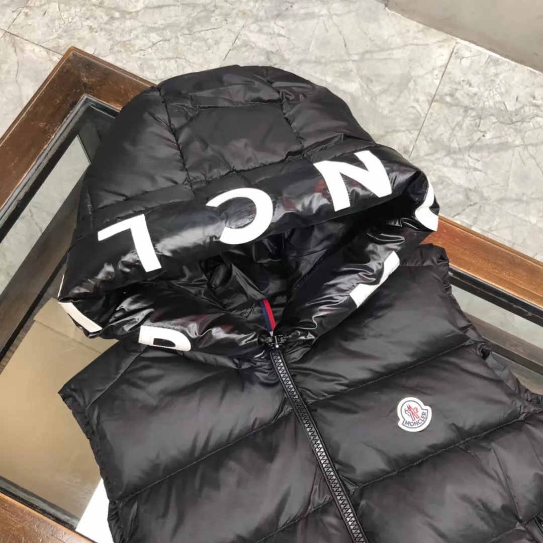 【2026】【MONCLER 公式旗艦店】モンクレール  ダウンベスト好評に付き再入荷！ 241207