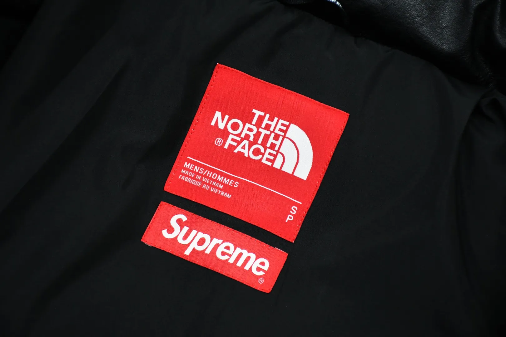 【2026】【The North Face & Supreme公式旗艦店】 ダウンジャケット ご好評に付き再入荷！  241205