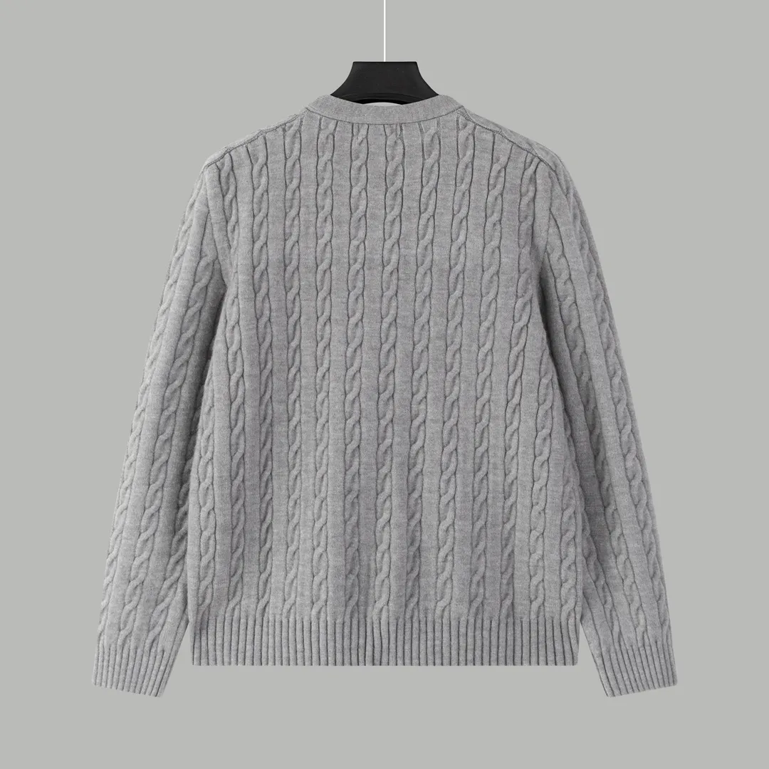 【2026】【CELINE  公式旗艦店】セリーヌ  セーター好評に付き再入荷！241128