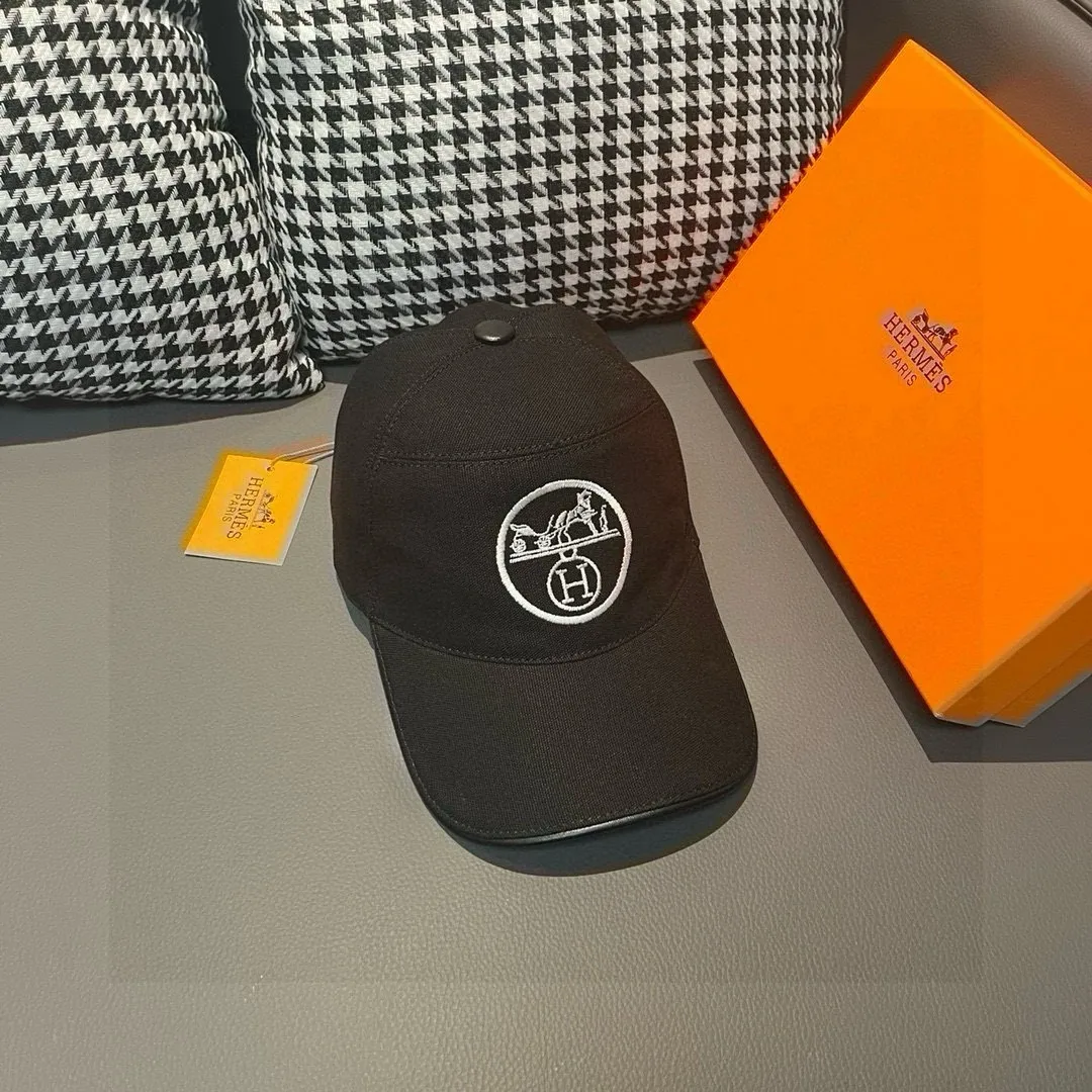 【2026】【HERMES  エルメス 】【数量限定】 野球帽 / ハット  241126