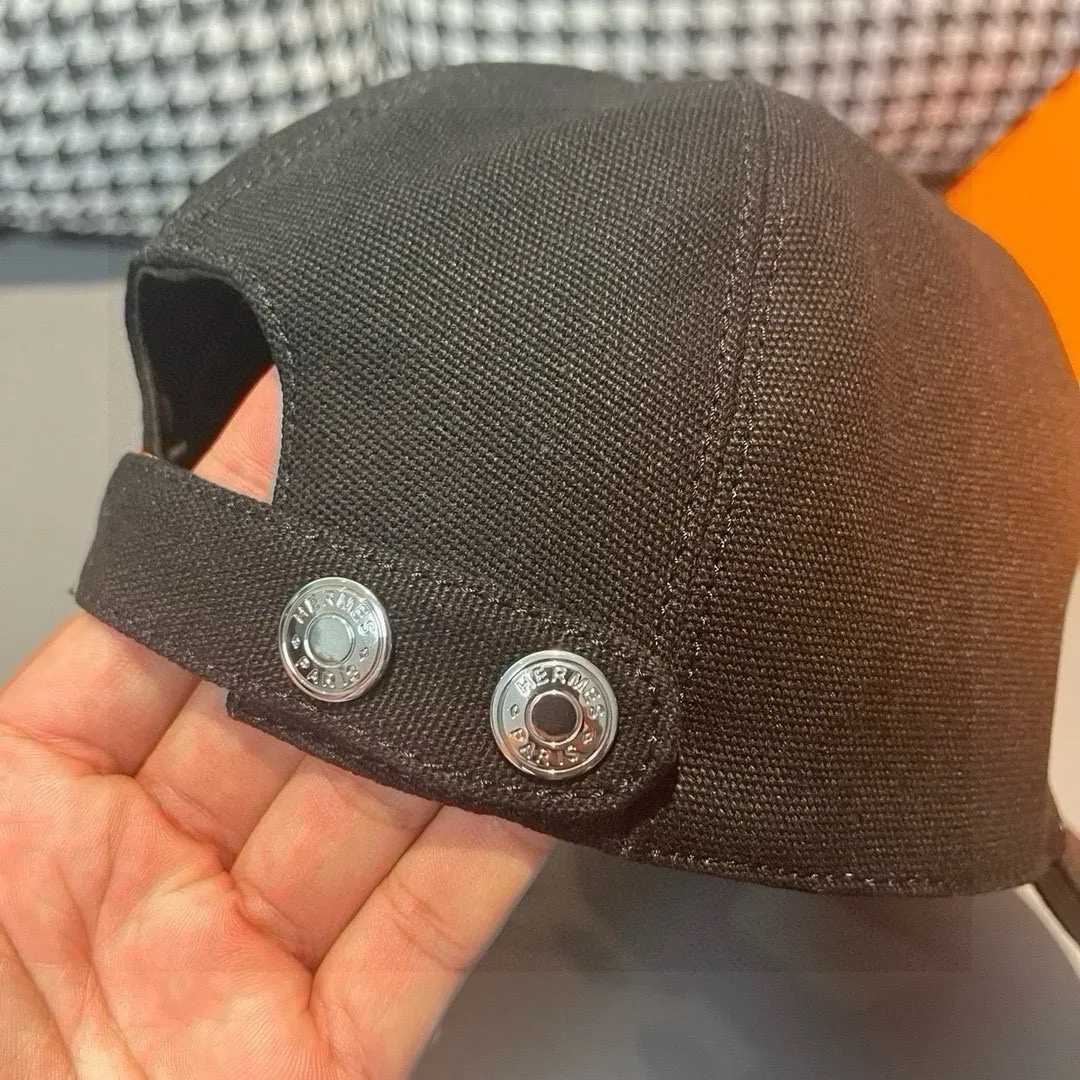 【2026】【HERMES  エルメス 】【数量限定】 野球帽 / ハット  241126