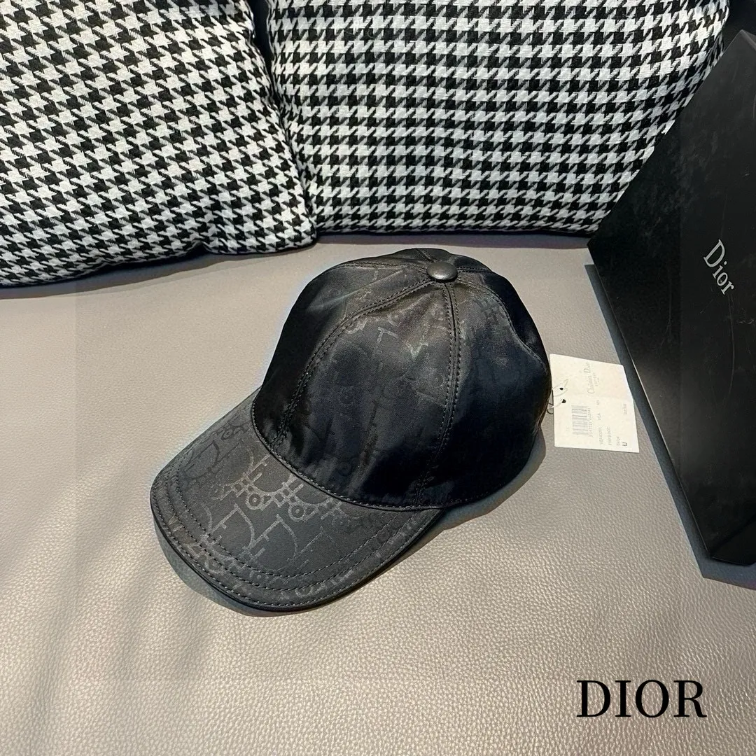 【2026】【DIOR ディオール 】【数量限定】 野球帽 / ハット  241125