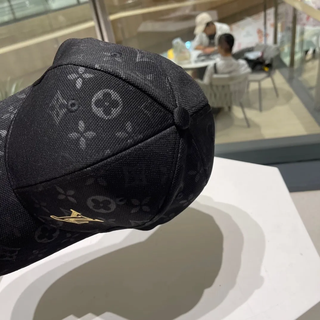 【2026】LV【LOUIS VUITTON ルイヴィトン】【数量限定】 野球帽 / ハット  241126