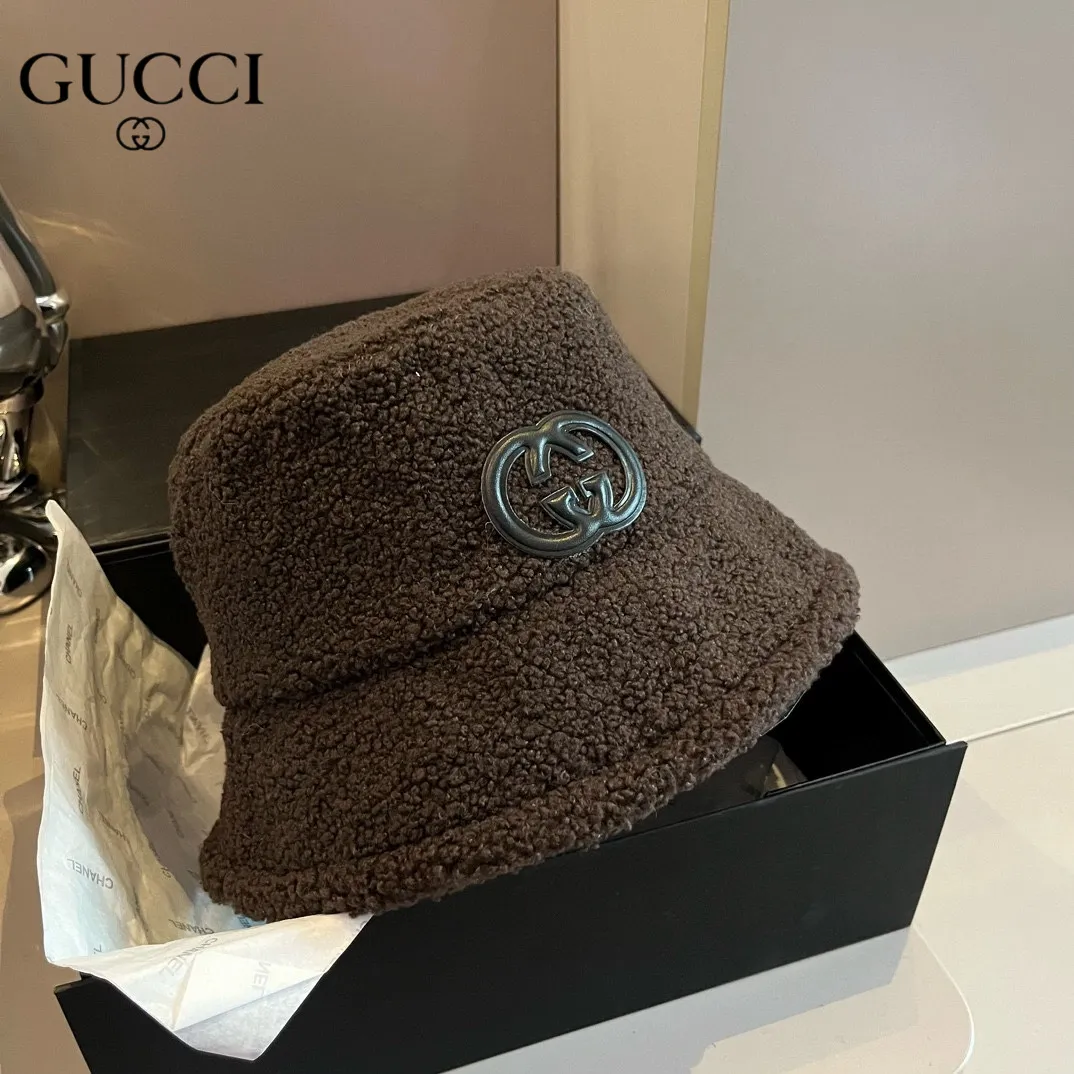 【2026】GUCCI(グッチ)フィッシャーマンズハット  241126