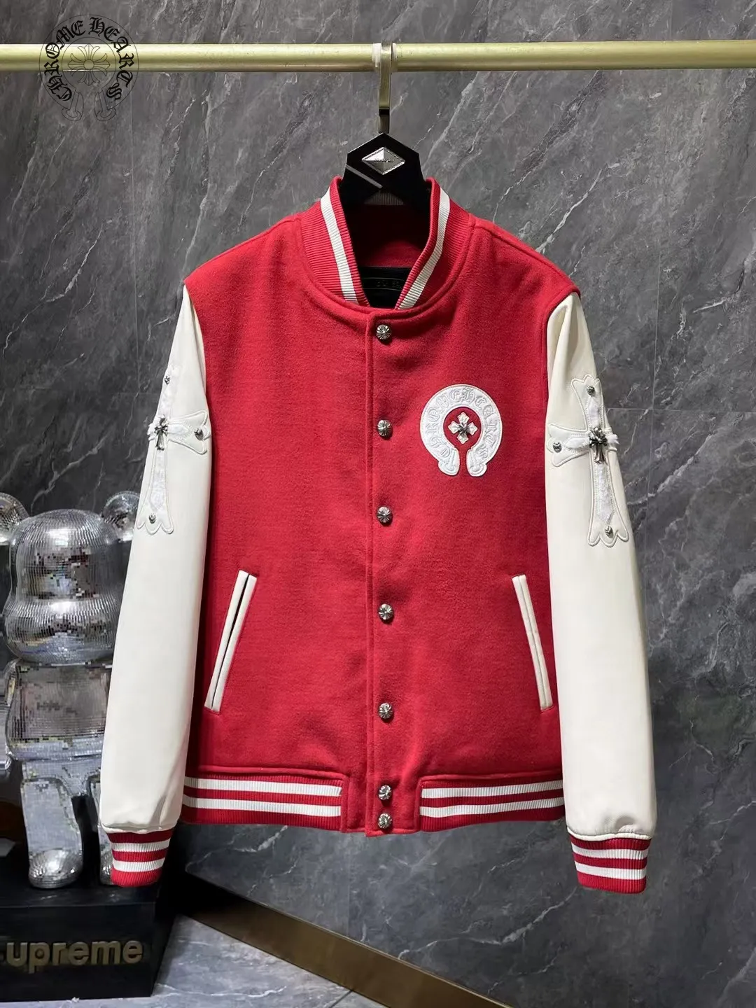 【2026】 【CHROME HEARTS】クロムハーツ  ジャケット着ご好評に付き再入荷！241125