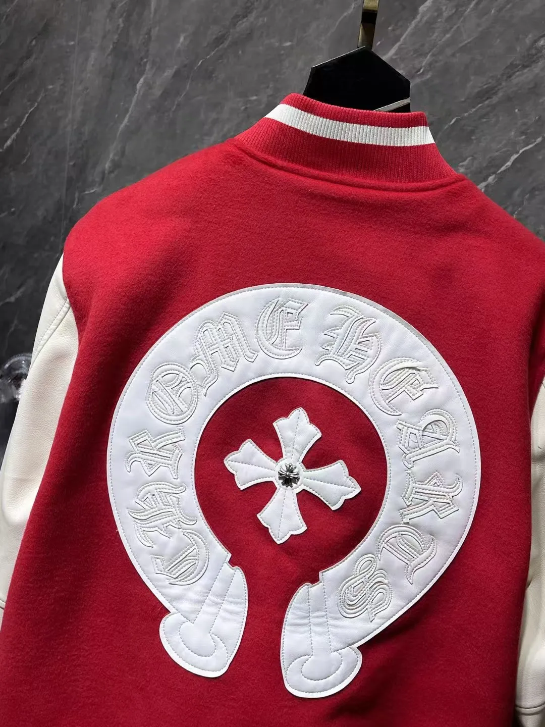 【2026】 【CHROME HEARTS】クロムハーツ  ジャケット着ご好評に付き再入荷！241125