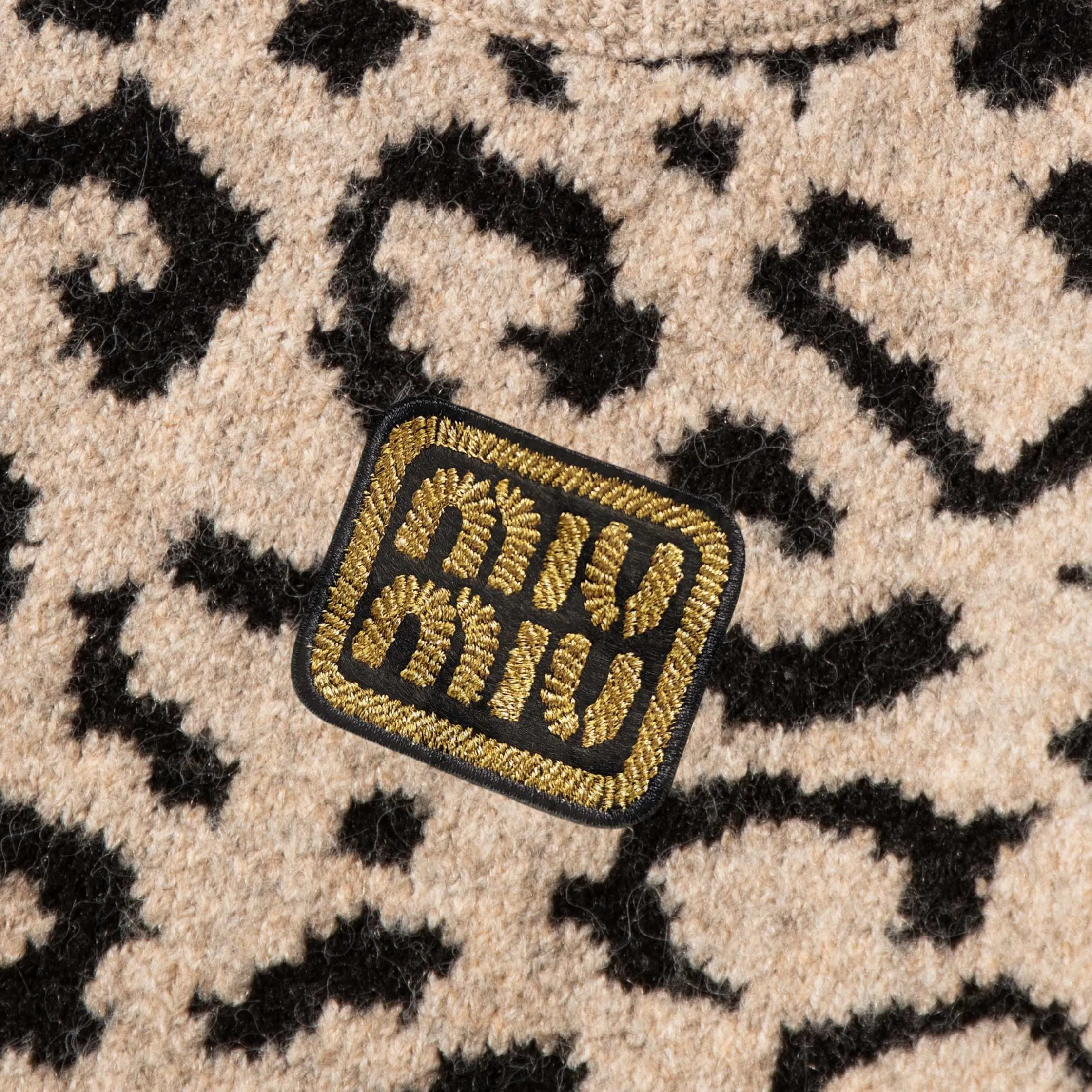 【2026】【Miumiu 公式旗艦店】ミュウミュウ  セーター好評に付き再入荷！ 241123