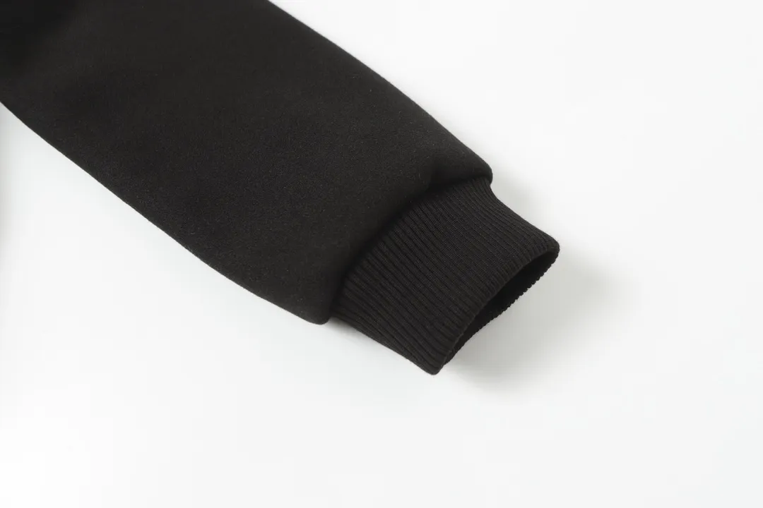 【2026】【ARCTERYX  公式旗艦店】アークテリクス  ジャケット着  スウェット ご好評に付き再入荷！241123