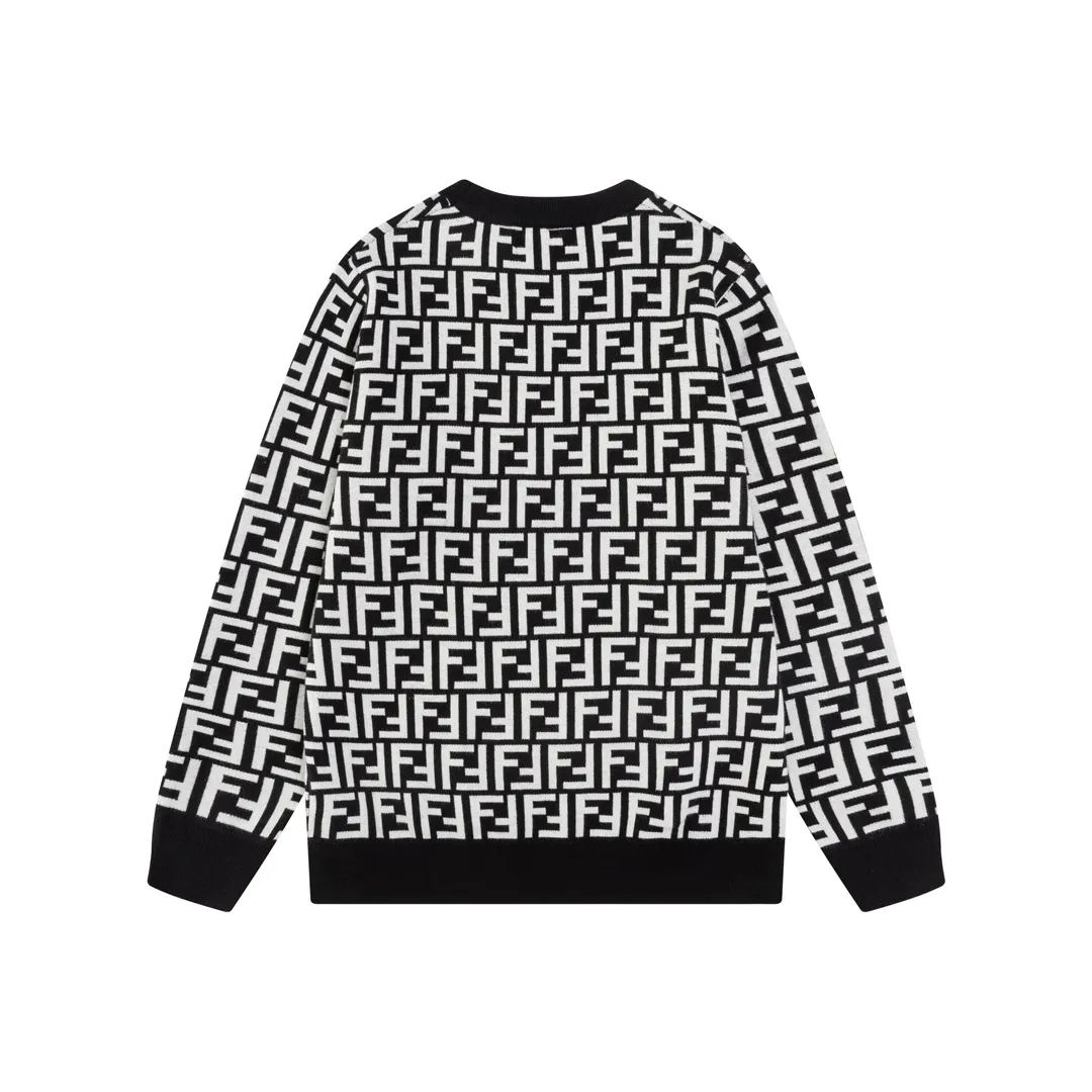 【2026】【FENDI 公式旗艦店】フェンディ   セーター好評に付き再入荷！ 241116