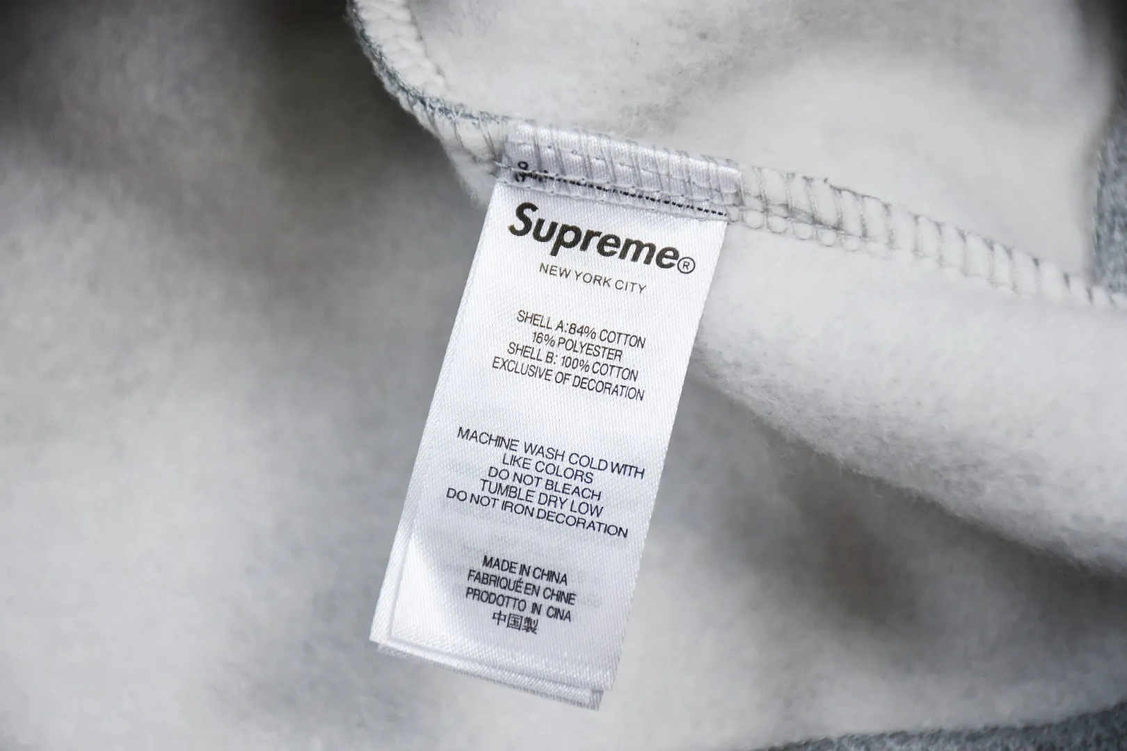 【2026】【Supreme  公式旗艦店】 パーカー スウェットご好評に付き再入荷！241115