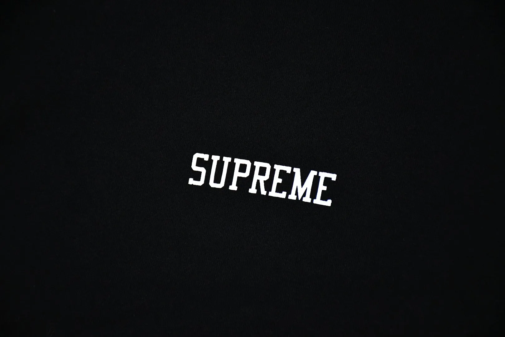 【2026】【Supreme  公式旗艦店】 パーカー スウェットご好評に付き再入荷！241115