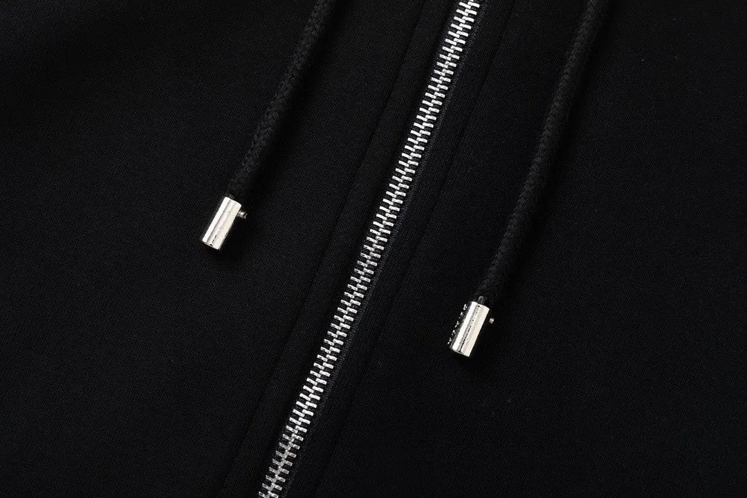 【2026】【PRADA 公式旗艦店】プラダ  パーカー スウェットご好評に付き再入荷    241113