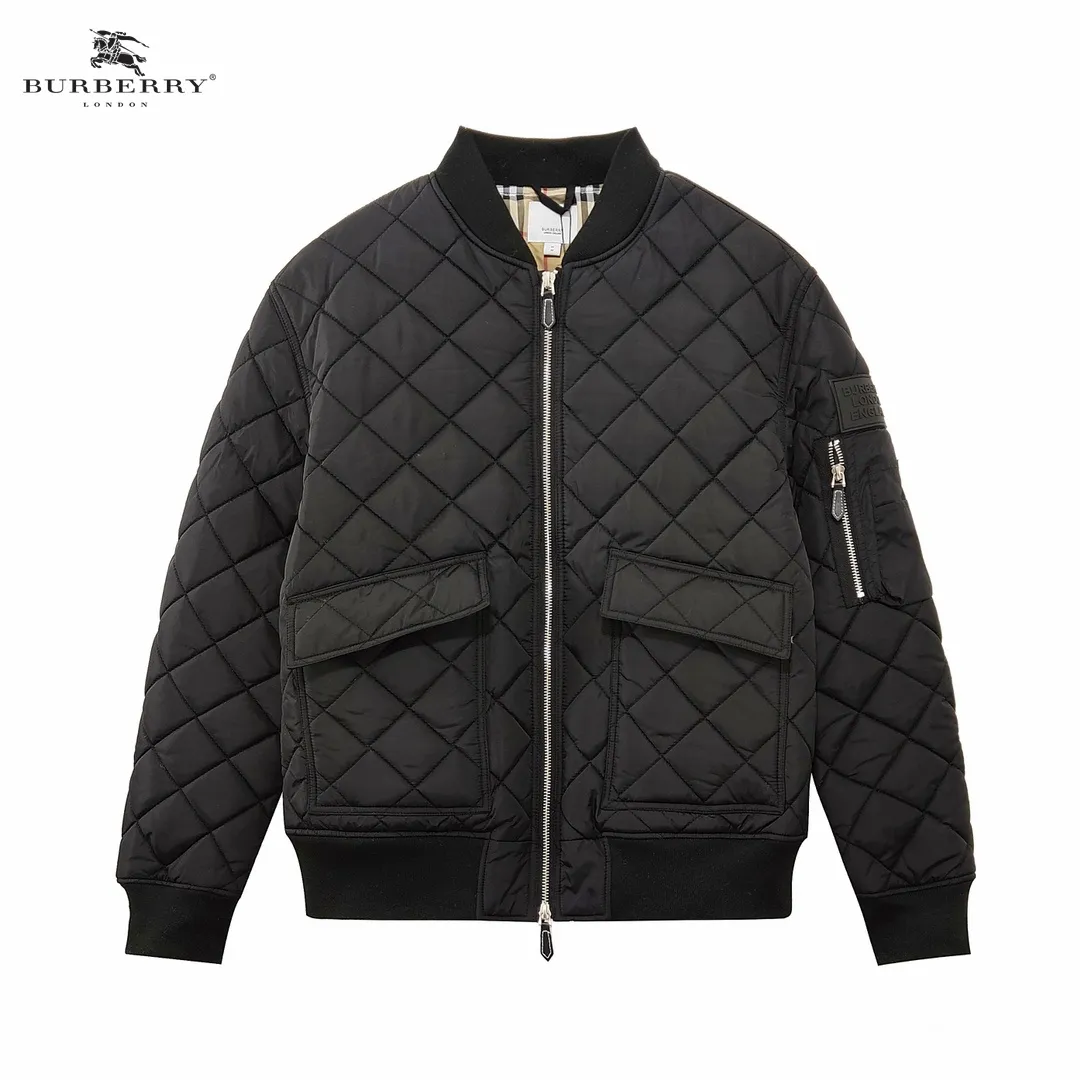 【2026】【BURBERRY  公式旗艦店】バーバリー   ジャケット着 好評に付き再入荷！241112
