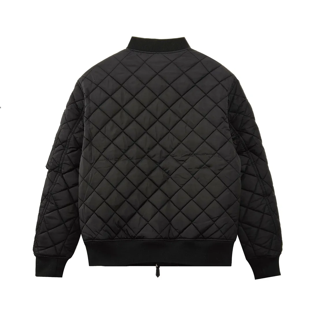 【2026】【BURBERRY  公式旗艦店】バーバリー   ジャケット着 好評に付き再入荷！241112