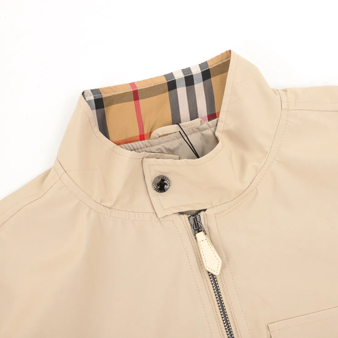 【2026】【BURBERRY  公式旗艦店】バーバリー   ジャケット着 好評に付き再入荷！241112