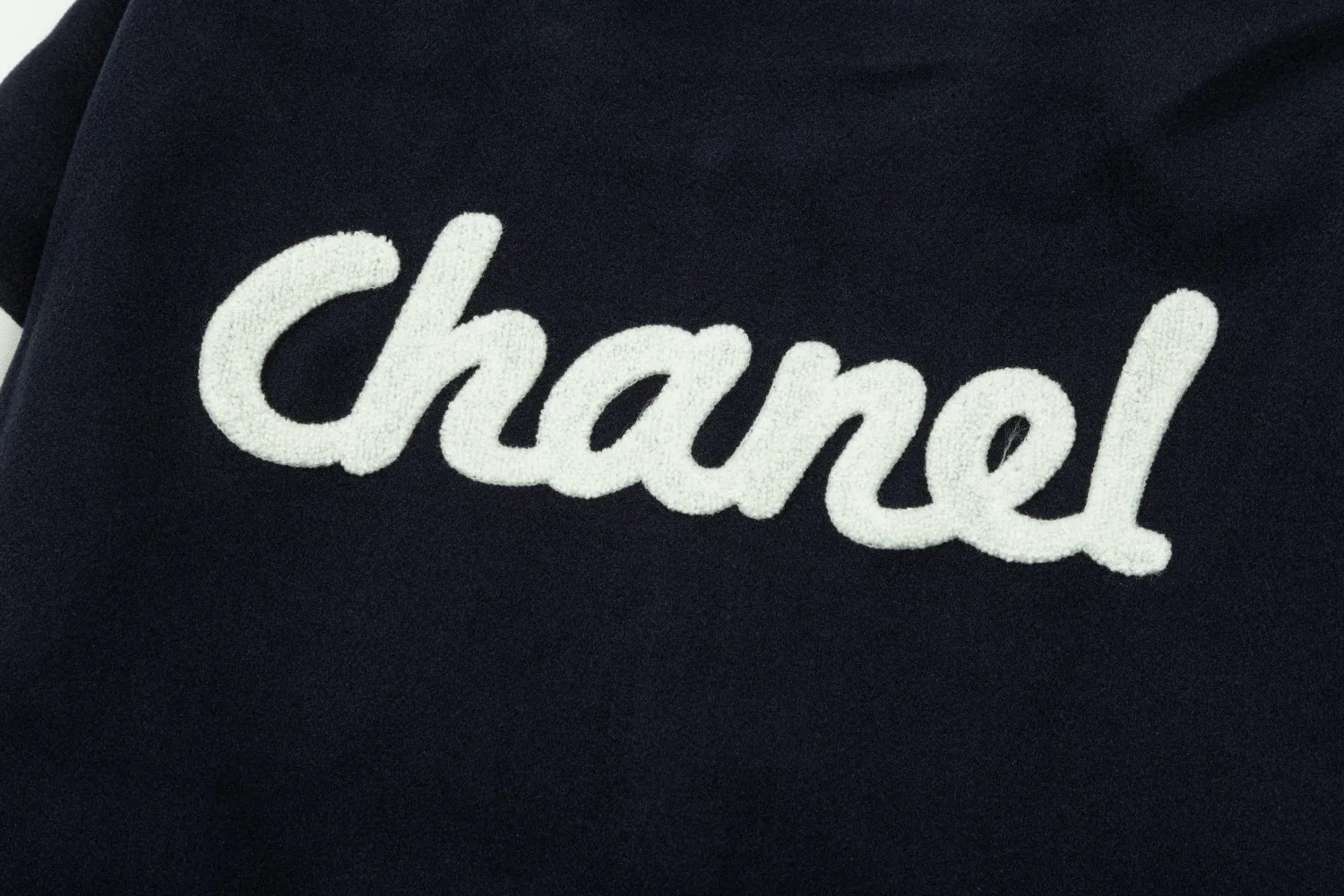 【2026】【CHANEL  公式旗艦店】シャネル   ジャケット着 好評に付き再入荷！241111