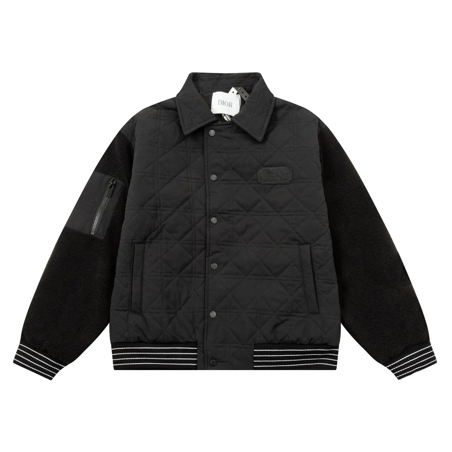 【2026】【DIOR  公式旗艦店】ディオール ジャケット着 好評に付き再入荷！241111